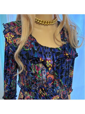 ALBERTO MAKALI SET WITH SHELL AND SHORT MATCHING JACKET IN EXCELLENT CONDITION